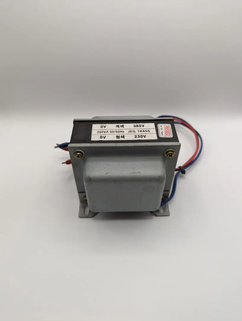 Transformer 400-230V 50/60Hz 250vA