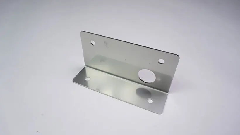 20-06023 Water Tank Fixing Bracket, XD/XE